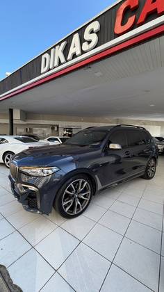 BMW X7 4.4 V8 GASOLINA M50i STEPTRONIC BMW X7 4.4 V8 GASOLINA M50i STEPTRONIC